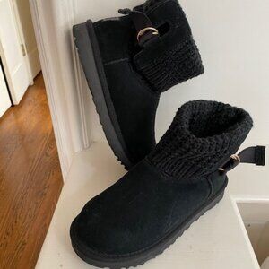 New UGG Classic Solene Mini Bootie, size 6